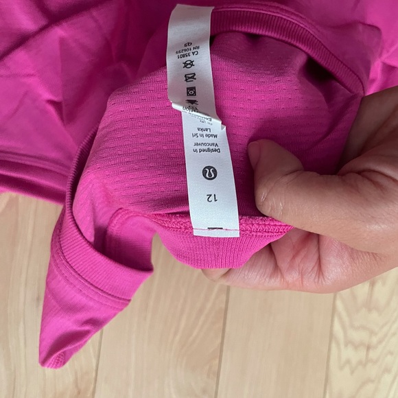 Lululemon swiftly tank - Picture 6 of 6